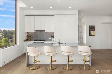 10232 NE 10th Street Bellevue WA 98004