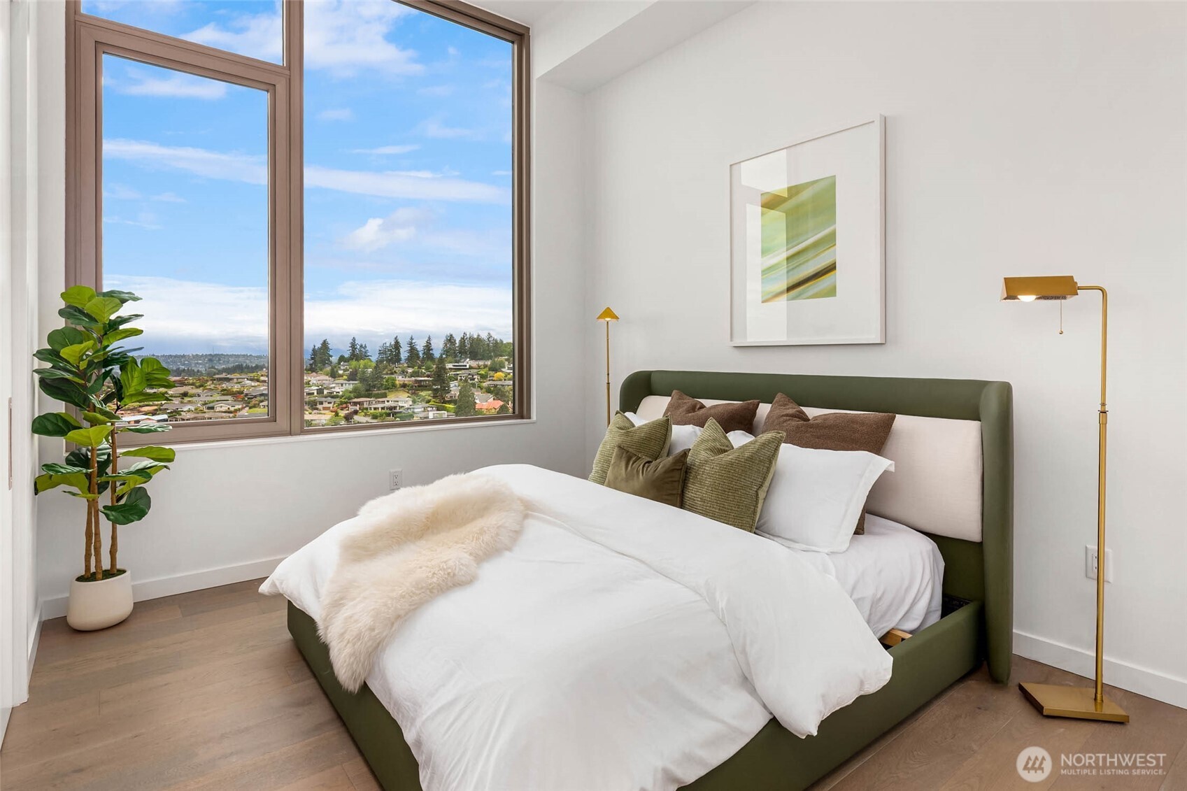 10232 NE 10th Street Bellevue WA 98004