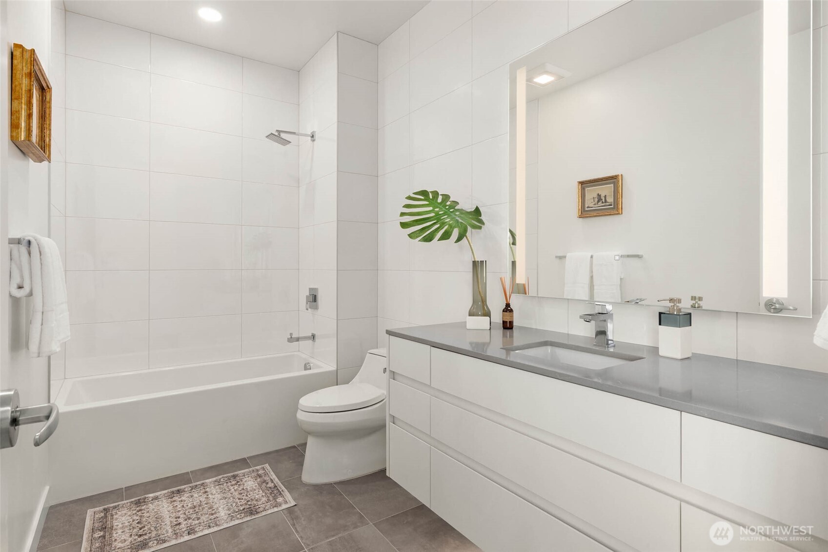 10232 NE 10th Street Bellevue WA 98004