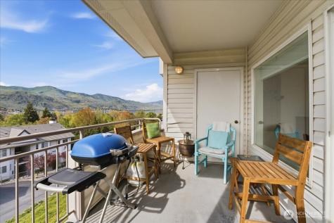 808 West Manson Highway Chelan WA 98816