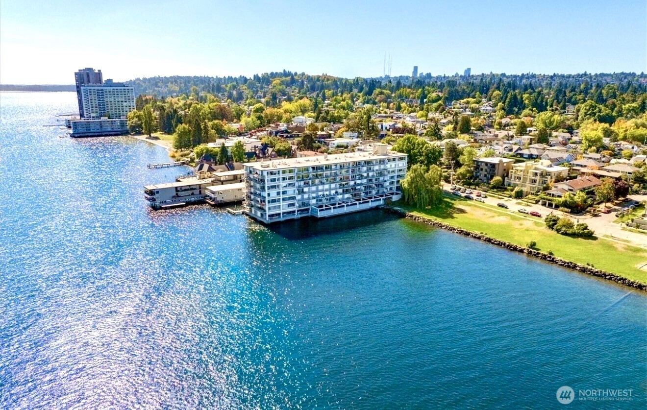 2040 43rd Avenue E Seattle WA 98112