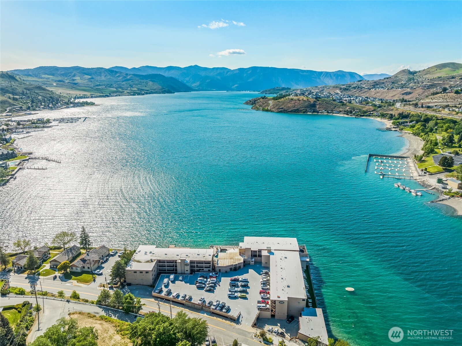 322 W Woodin Avenue Chelan WA 98816