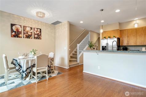 162 Cougar Ridge Road NW Issaquah WA 98027