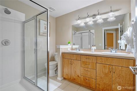 162 Cougar Ridge Road NW Issaquah WA 98027