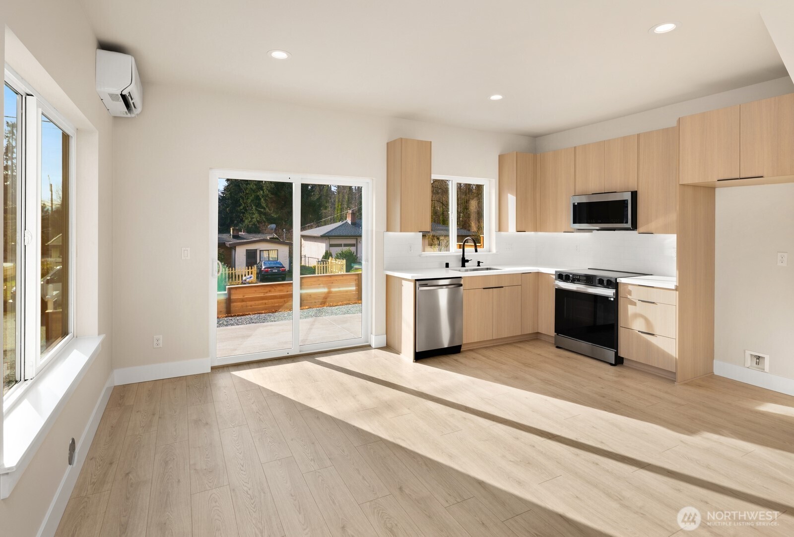 908 S 138th Street Burien WA 98168