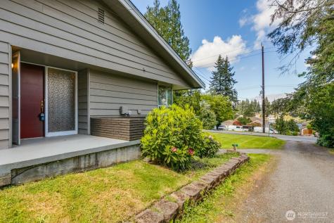 3822 Shelby Road Lynnwood WA 98087