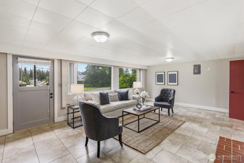 3822 Shelby Road Lynnwood WA 98087