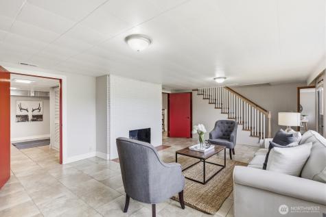 3822 Shelby Road Lynnwood WA 98087