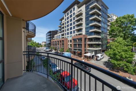 10047 Main Street Bellevue WA 98004