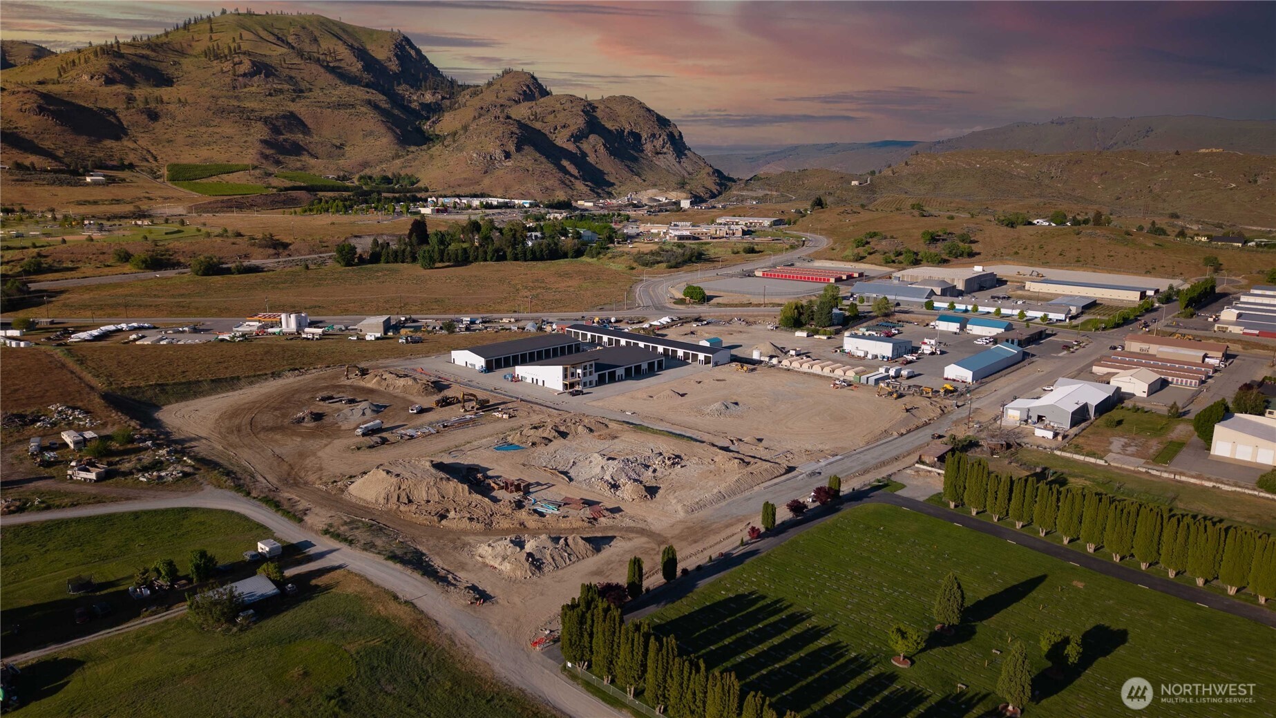 73 E Shop Avenue Chelan WA 98816
