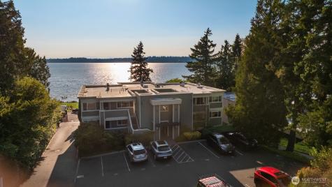 6620 Lake Washington Boulevard NE Kirkland WA 98033