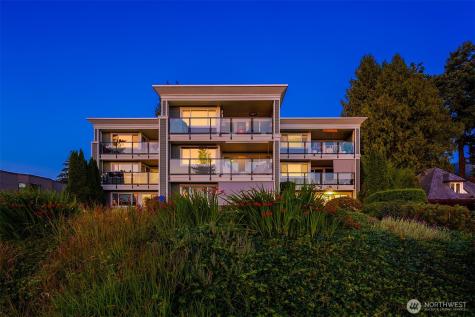 6620 Lake Washington Boulevard NE Kirkland WA 98033