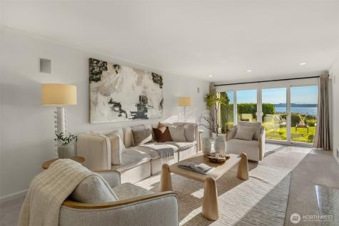 6620 Lake Washington Boulevard NE Kirkland WA 98033