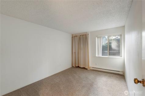 8501 Zircon Drive SW Lakewood WA 98498