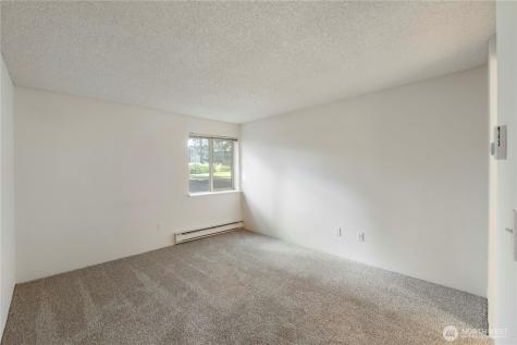 8501 Zircon Drive SW Lakewood WA 98498