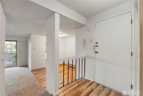 8501 Zircon Drive SW Lakewood WA 98498