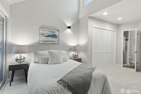 1940 N Northgate Way Seattle WA 98133