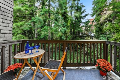 1940 N Northgate Way Seattle WA 98133
