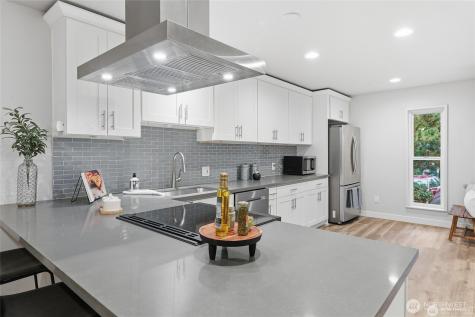 1940 N Northgate Way Seattle WA 98133