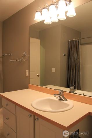 5246 237th Terrace SE Issaquah WA 98029