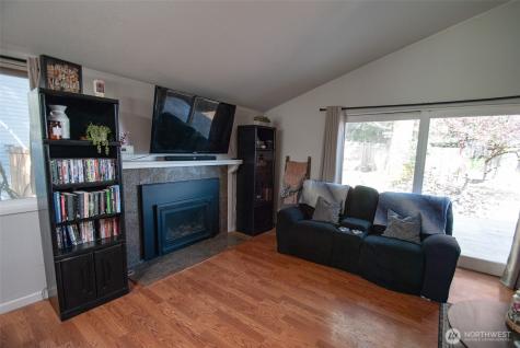 3227 134th Place SW Lynnwood WA 98087