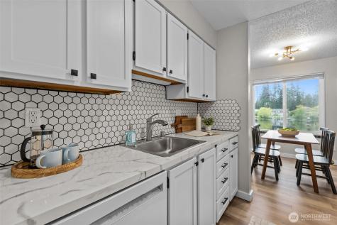 423 75th Street SE Everett WA 98203