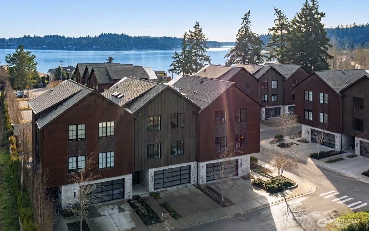 4566 Flying Goat Avenue NE Bainbridge Island WA 98110