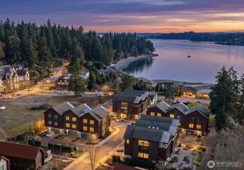 4566 Flying Goat Avenue NE Bainbridge Island WA 98110