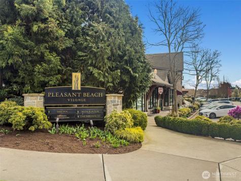 4566 Flying Goat Avenue NE Bainbridge Island WA 98110