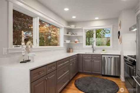 525 W Prospect Street Seattle WA 98119