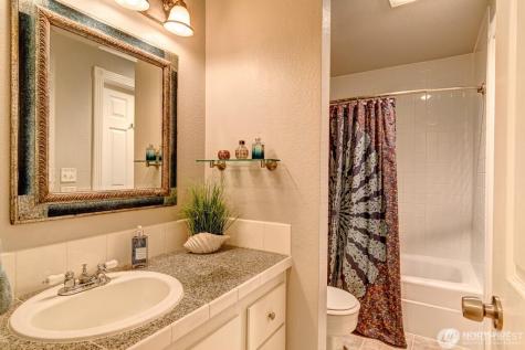 10008 122nd Street Kirkland WA 98034