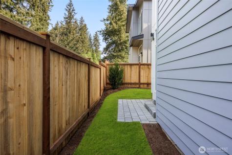 8407 NE 137th Street Kirkland WA 98034