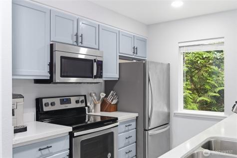 11501 7th Avenue W Everett WA 98204