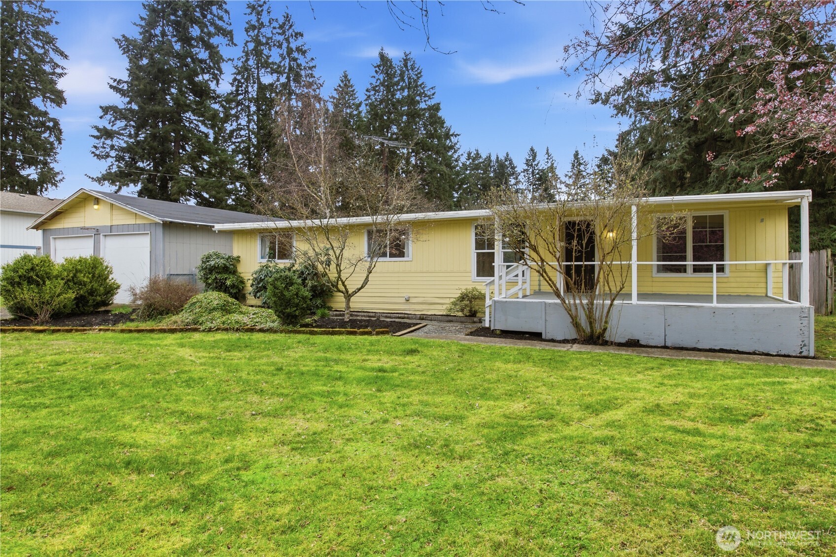 8214 191st Street E Puyallup WA 98375
