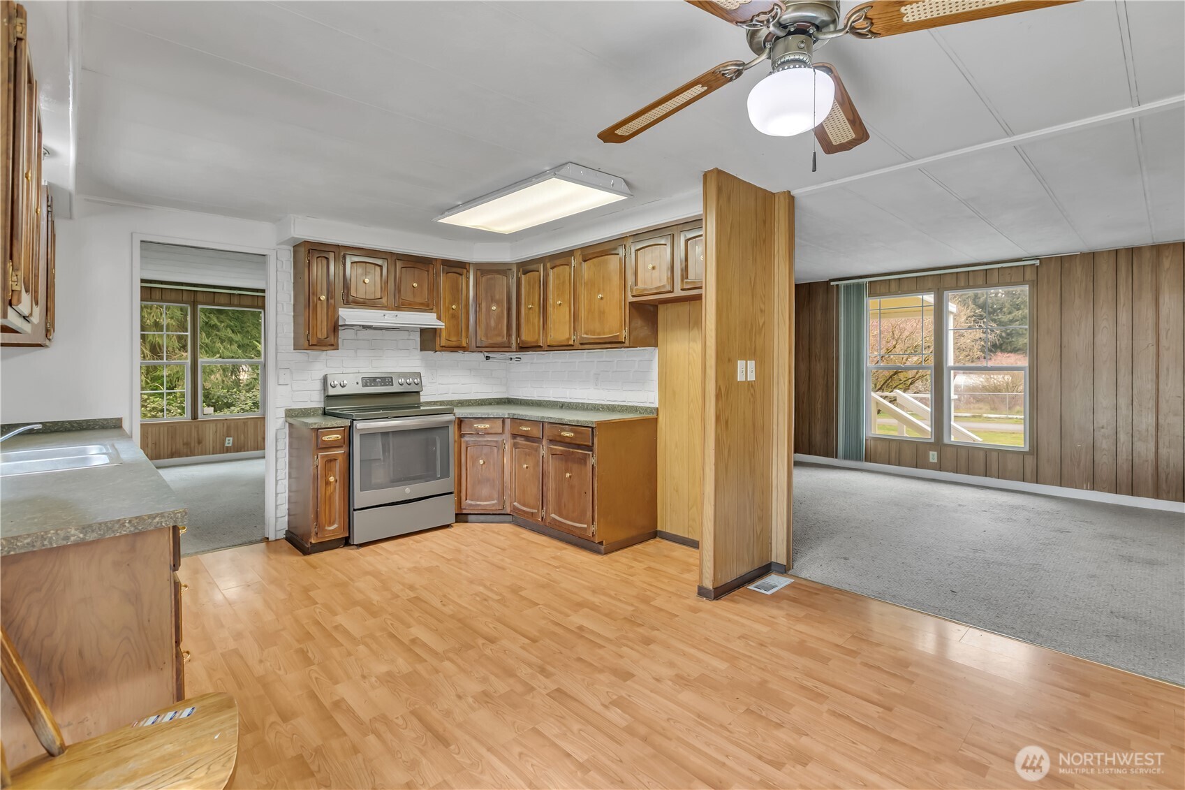 8214 191st Street E Puyallup WA 98375