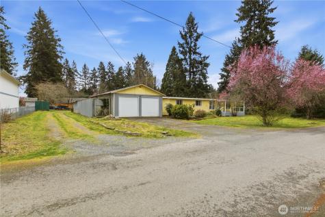 8214 191st Street E Puyallup WA 98375