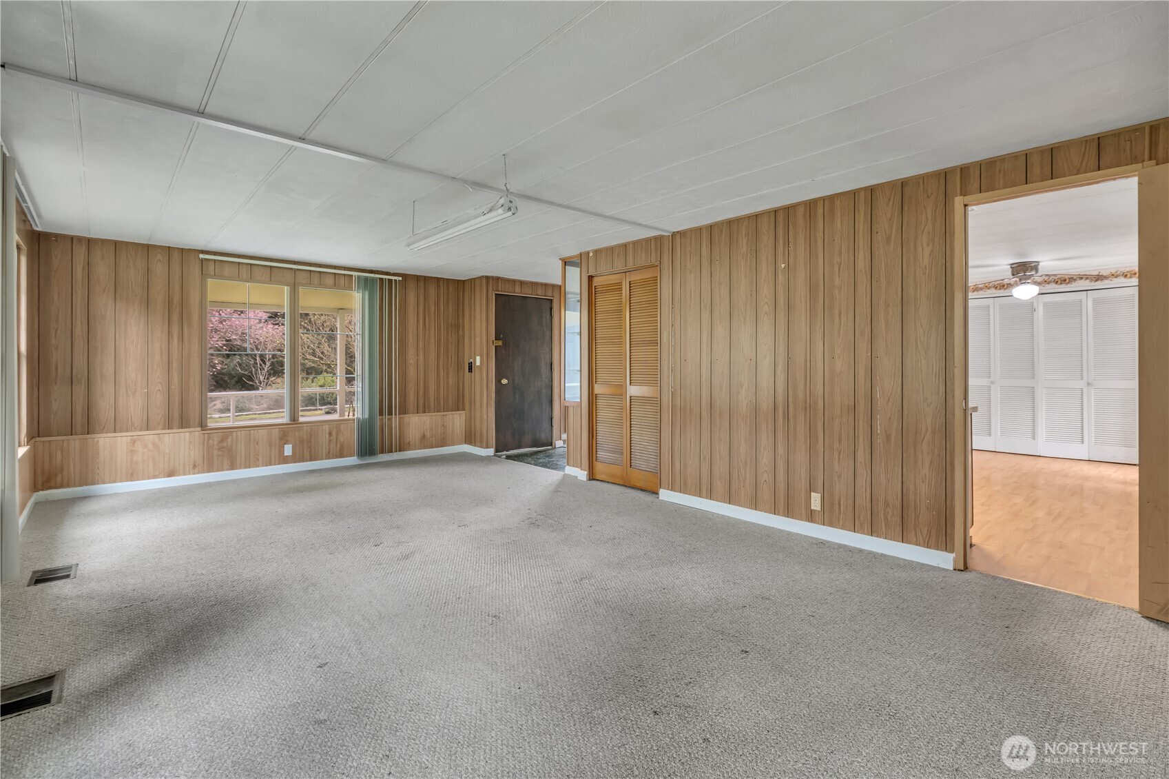 8214 191st Street E Puyallup WA 98375