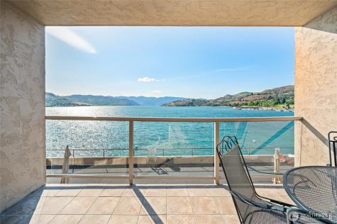 322 W Woodin Avenue Chelan WA 98816
