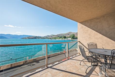 322 W Woodin Avenue Chelan WA 98816
