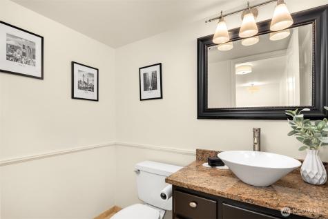 1001 Queen Anne Avenue N Seattle WA 98109