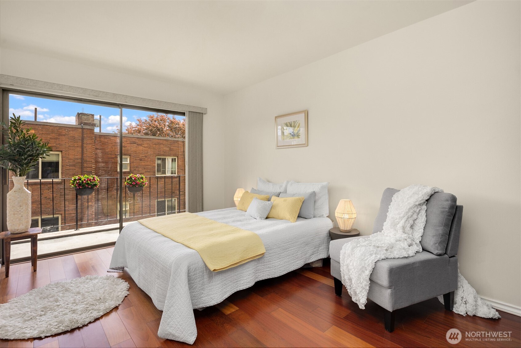 1001 Queen Anne Avenue N Seattle WA 98109