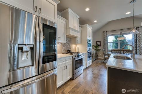 1053 11th Tee Drive Fircrest WA 98466