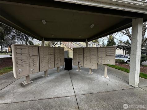1808 S 284th Lane Federal Way WA 98003