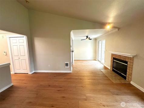 1808 S 284th Lane Federal Way WA 98003