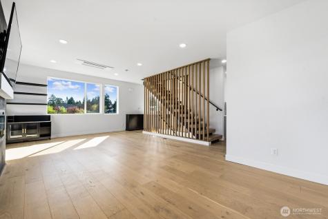 8451 18th Avenue SW Seattle WA 98106