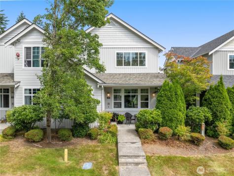 952 232nd Place NE Sammamish WA 98074