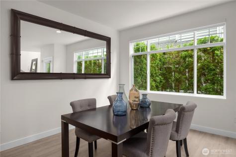 952 232nd Place NE Sammamish WA 98074