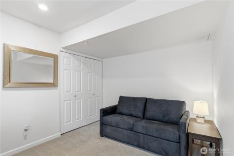 1921 S 368th Place Federal Way WA 98003