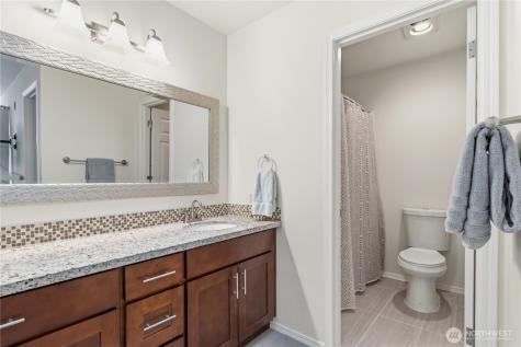 1921 S 368th Place Federal Way WA 98003