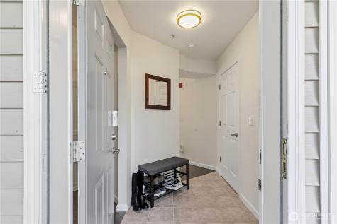 1921 S 368th Place Federal Way WA 98003